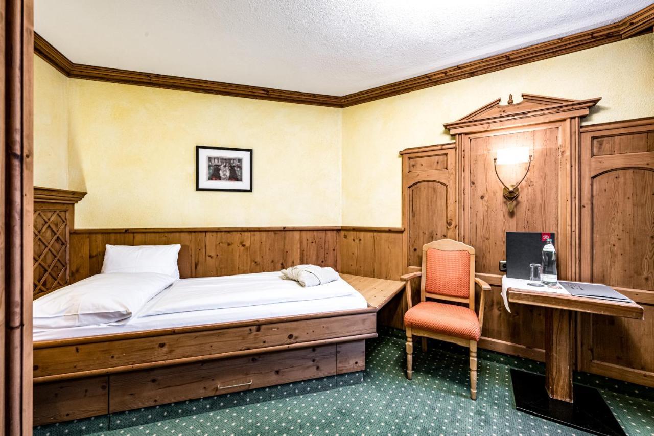 Hotel Alpina Soelden - Adults Only ภายนอก รูปภาพ