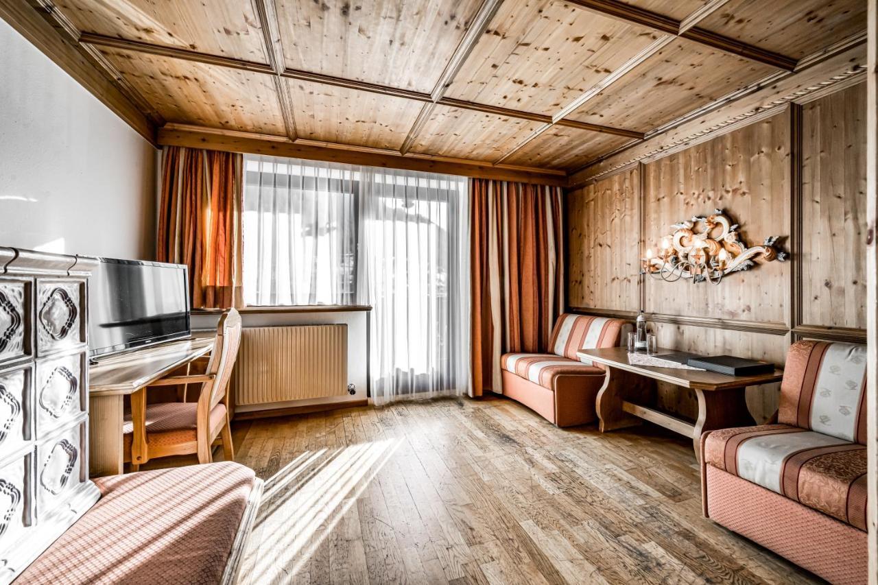 Hotel Alpina Soelden - Adults Only ภายนอก รูปภาพ