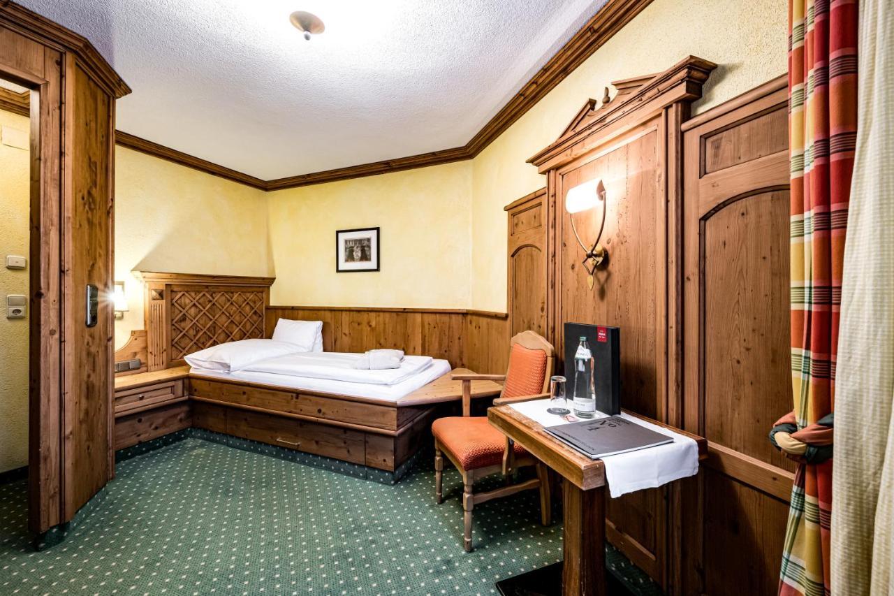 Hotel Alpina Soelden - Adults Only ภายนอก รูปภาพ